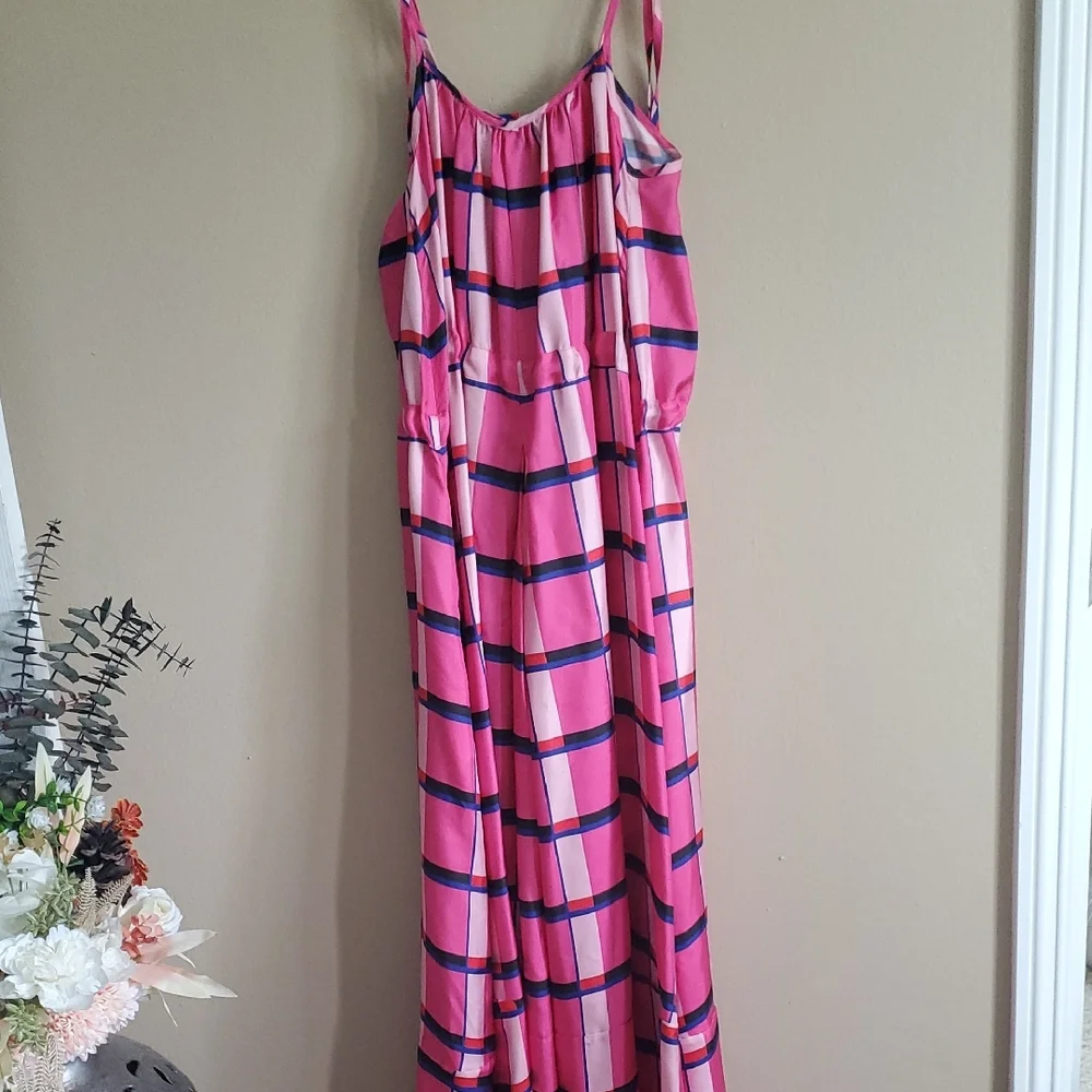 Paper Londo. Brand Chic Striped Maxi Dress in Pink and Blue - Picture 8 of 9